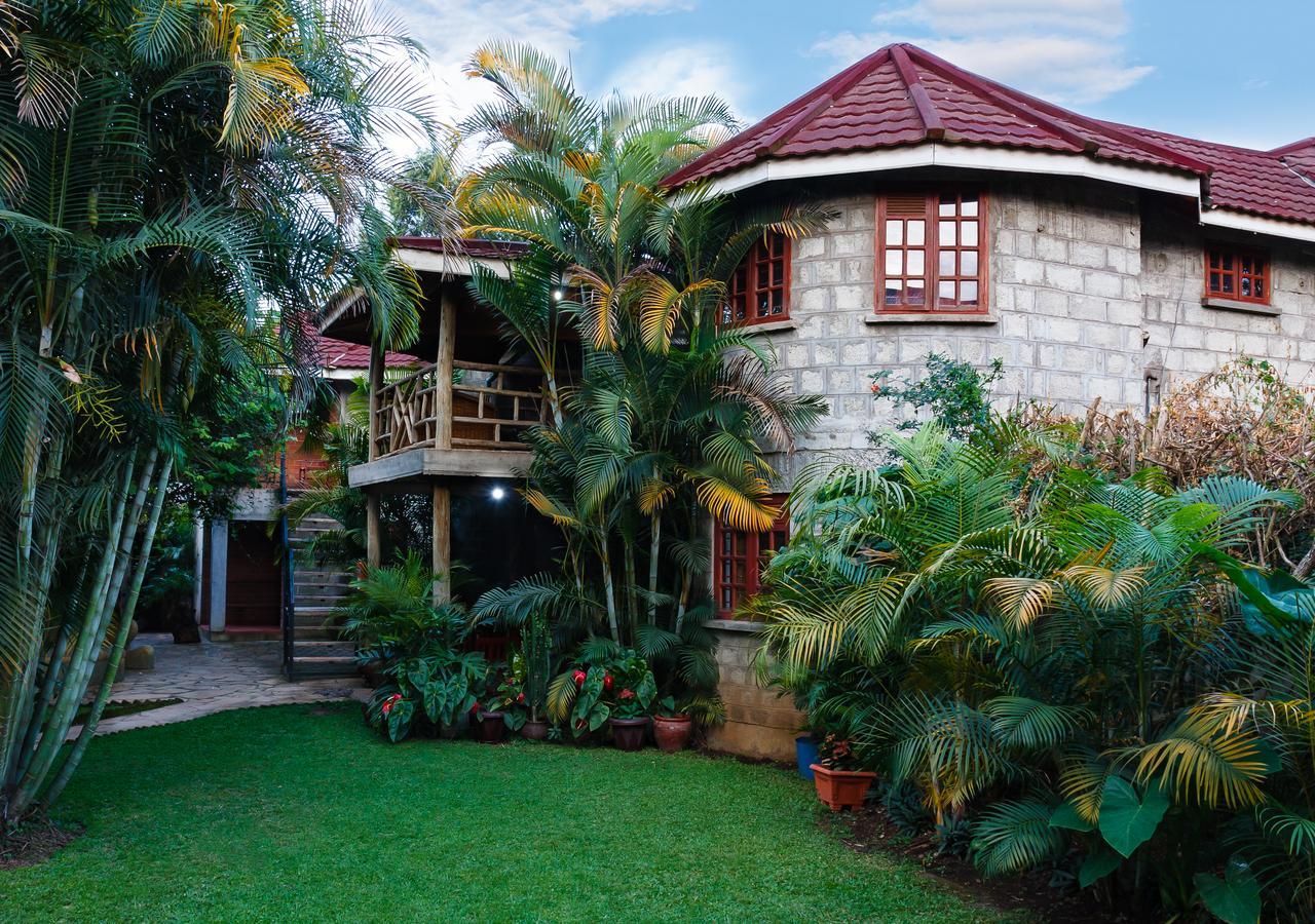 Bed and Breakfast Christina House Аруша Экстерьер фото